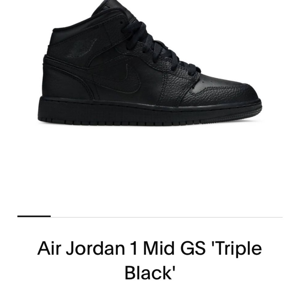 Jordan triple black mid 1s gs